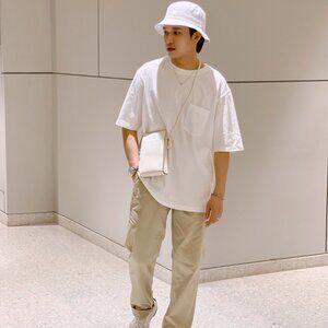 UNIQLO Oversized Pocket Crew Neck Half-Sleeve T-Shirt, Size XL, White